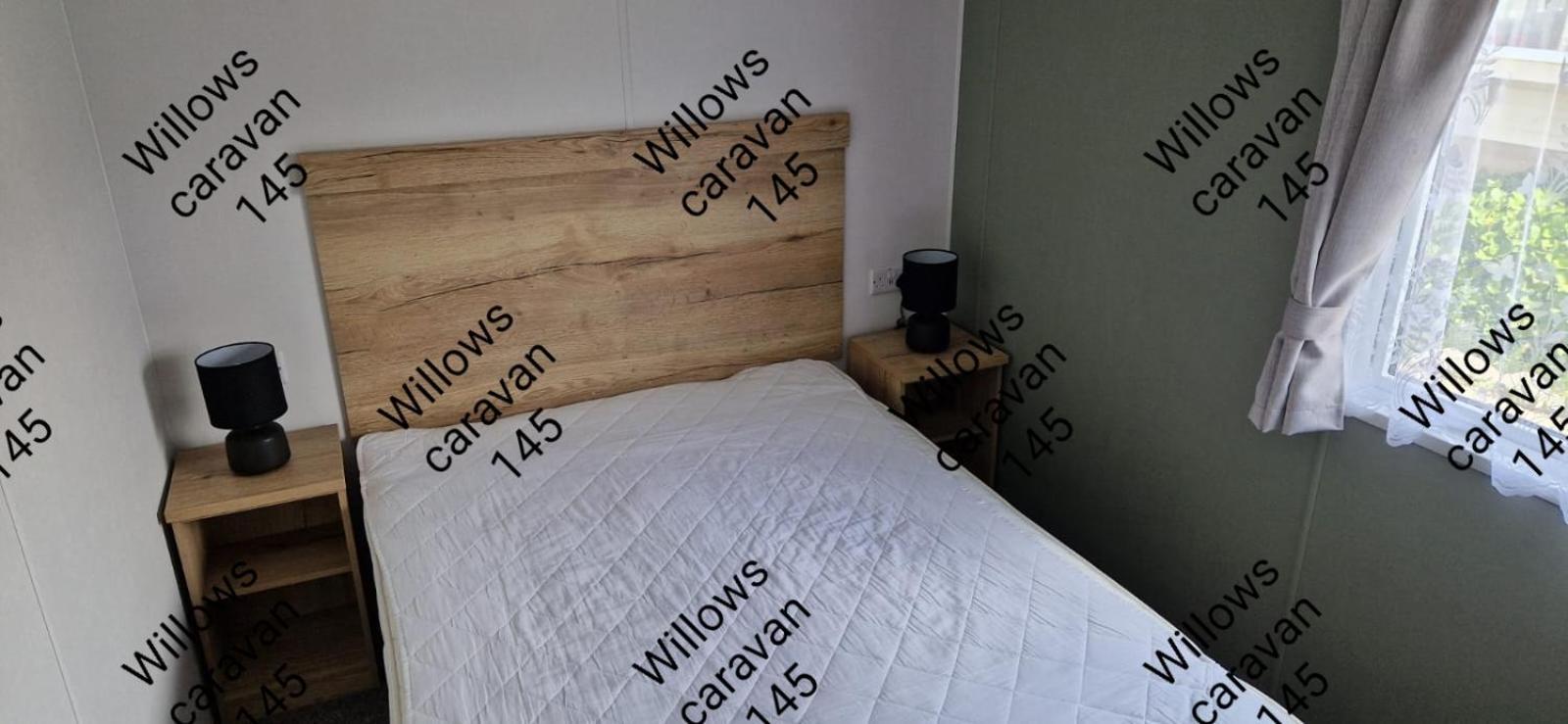 Willows Caravan 145 Llanddwywe Εξωτερικό φωτογραφία